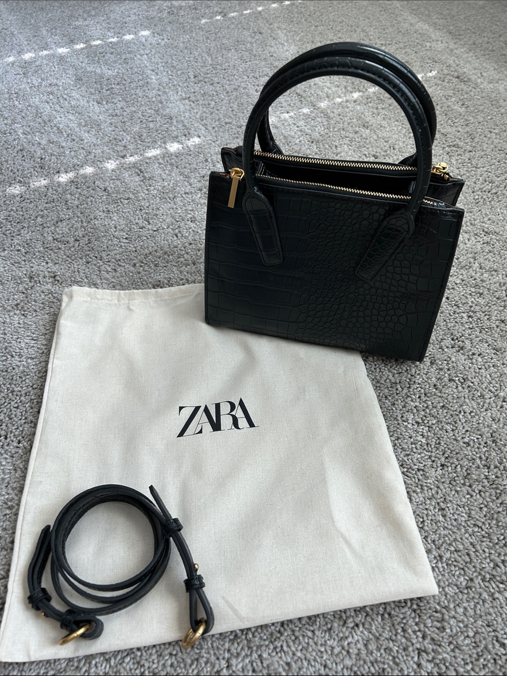 Brand New** Zara Black Croc-Embossed Mini Top Handle Bag